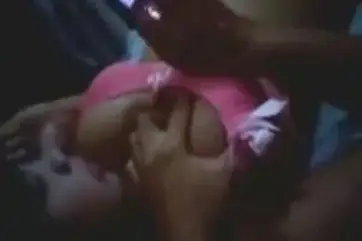 Gadis Cantik Pasrah Goyang Kasur Bareng Pacar